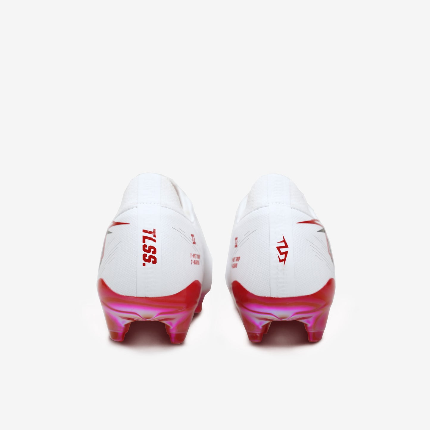 STRIKER.711 FG -Premier Pack