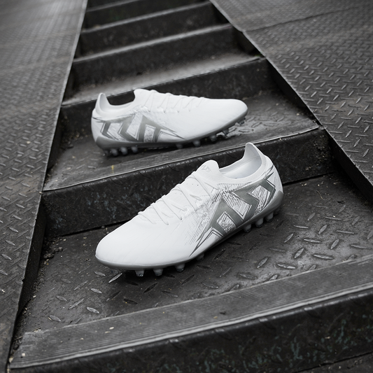 SOCCER BOOTS – TLSS.JP