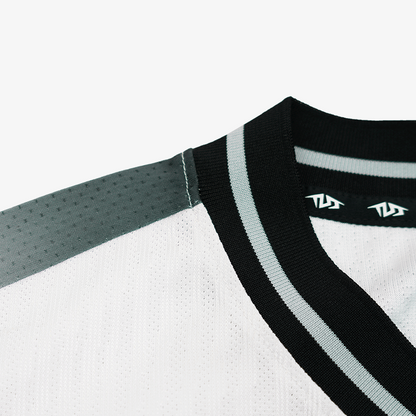 TLSS x ANAR 半袖トップス