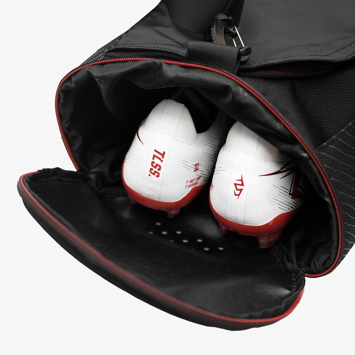 TLSS PFM スポーツラゲッジバッグ