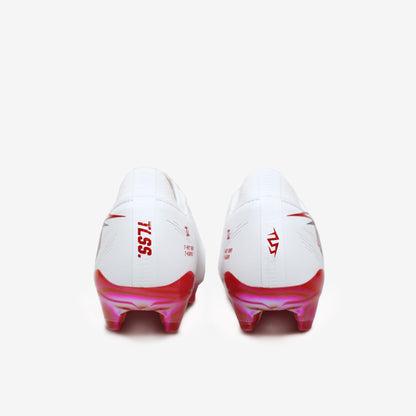 STRIKER.711 FG -Premier Pack